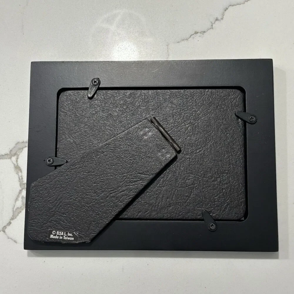 Picture Frame Black for Tabletop 3.5 x 5 inch Vertical or Horizontal Leaf Accent